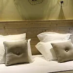 Hotel Edelweiss 3*